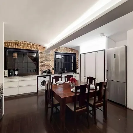 Appartement D'affaires Spacieux